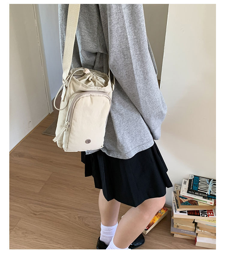 Outdoor portable casual mini single-shoulder bag, simple and versatile drawstring bucket bag, Korean style Instagram niche crossbody women's bag undefined