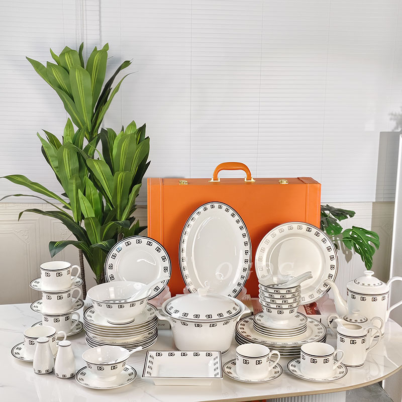 Ouge Simple and Fashionable Dg Letter Tableware Coffee Set Home Western Food Plate Bowl Spoon Coffee Cup and Saucer Gift Ouge Simple and Fashionable Dg Letter Tableware Coffee Set Home Western Food Plate Bowl Spoon Coffee Cup and Saucer Gift