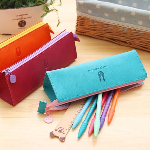 Korean simple large-capacity pencil bag, small and fresh girl's stationery bag ins Japanese pencil case for junior high school students and high school students