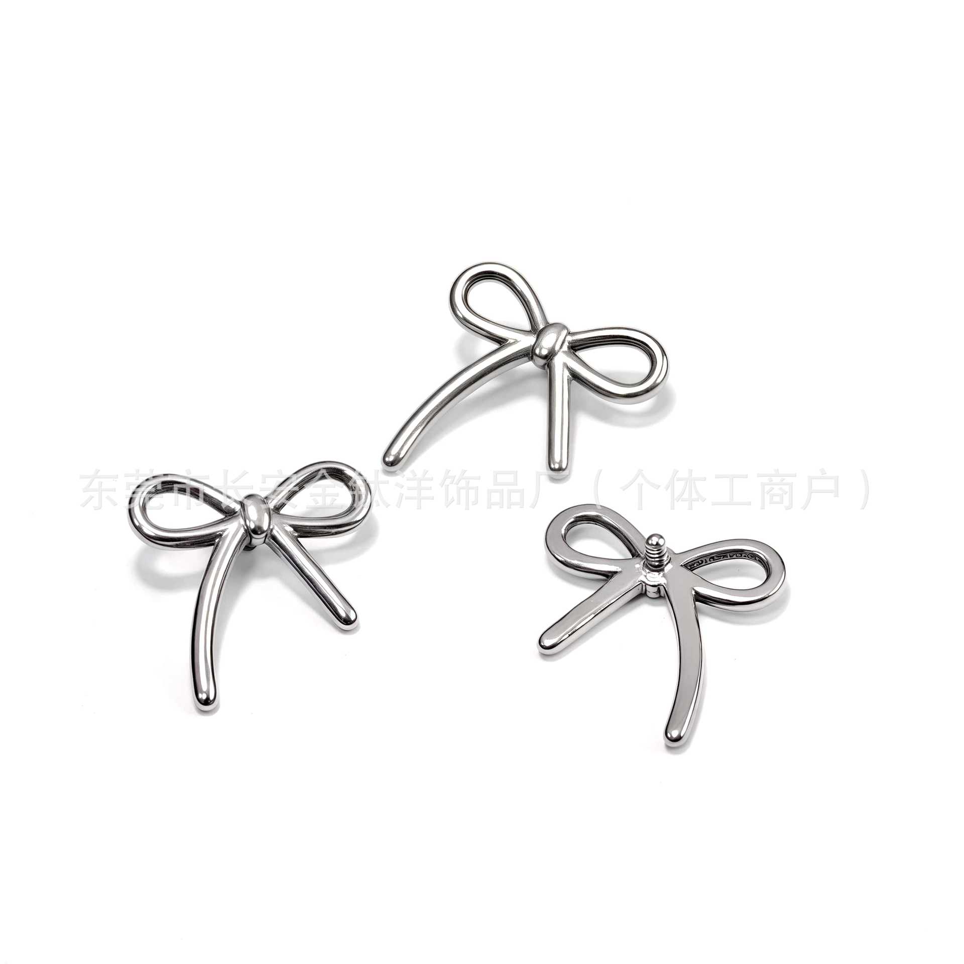 Pointed titanium steel lip stud product view
