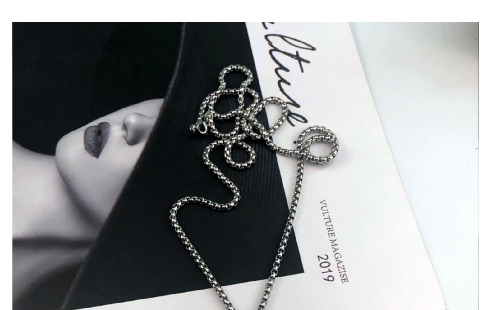 Seven Colored Flower Pendant Necklace For Men Titanium Jewellery_voghion.com
