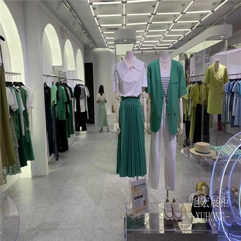 服装店展示架上墙不锈钢女装侧挂陈列架亚克力展示台服装高柜批发