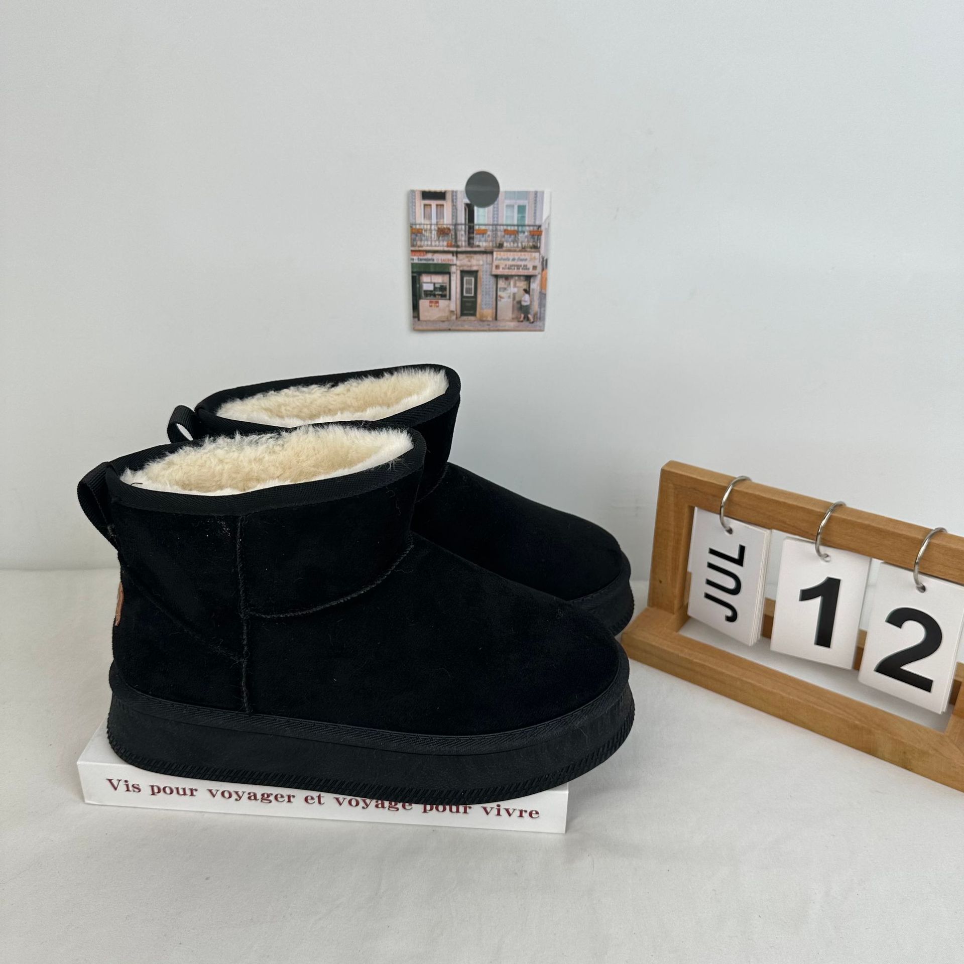 Zapatos de nieve de invierno de mujer botas de tubo gruesas calentadas zapatos de algodón de mujer vestidos fuera de nicho más botas de lana de mujer
