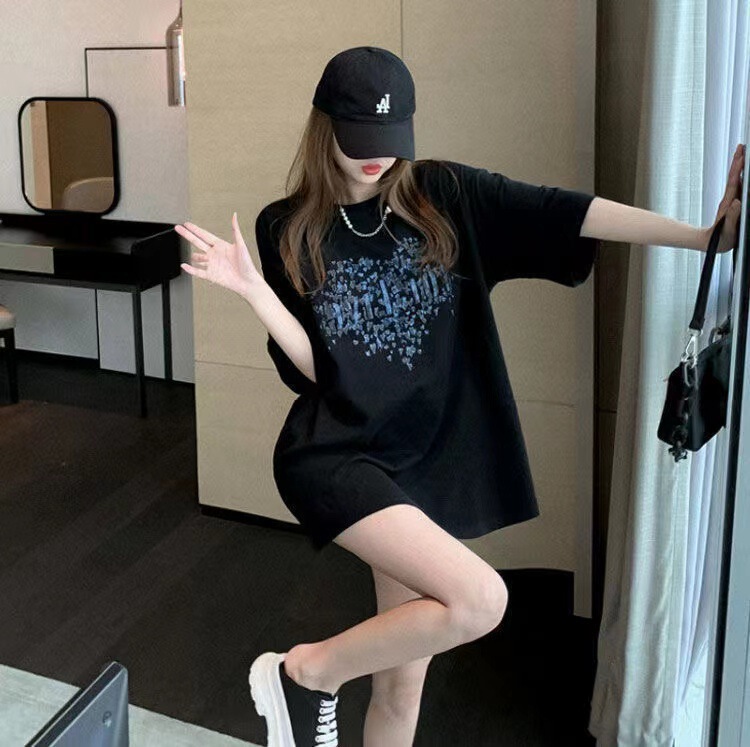 Ins Trendy Black Short-Sleeved T-Shirt for Women 2025 Summer New Loose Mid-Length Heart Print Slimming Look Top for Women