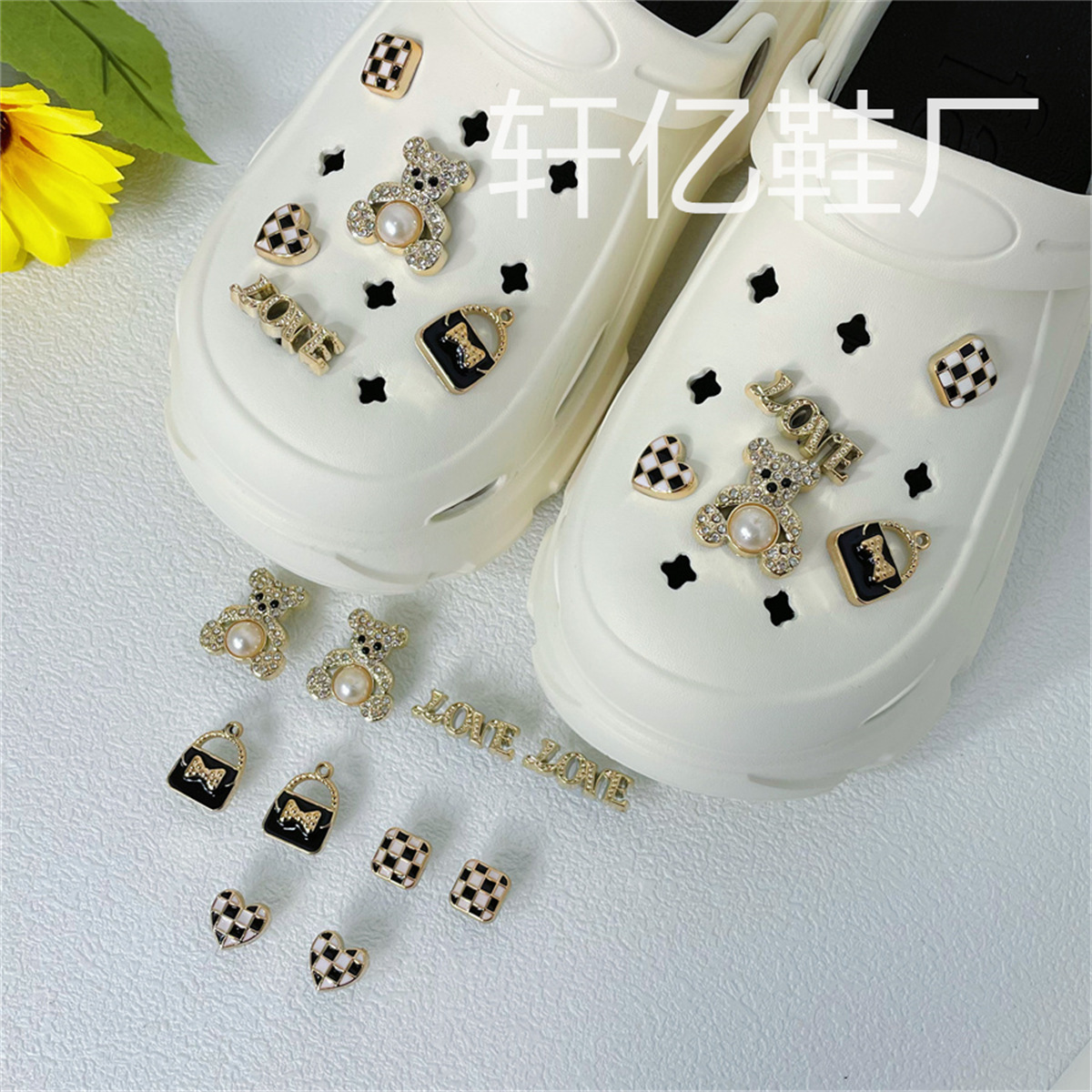 Nuevo ramo, zapatos de flores, agujeros de flores, accesorios de perlas tridimensionales de alta calidad, accesorios de bricolaje decorativos, zapatos de fragancia desmontables