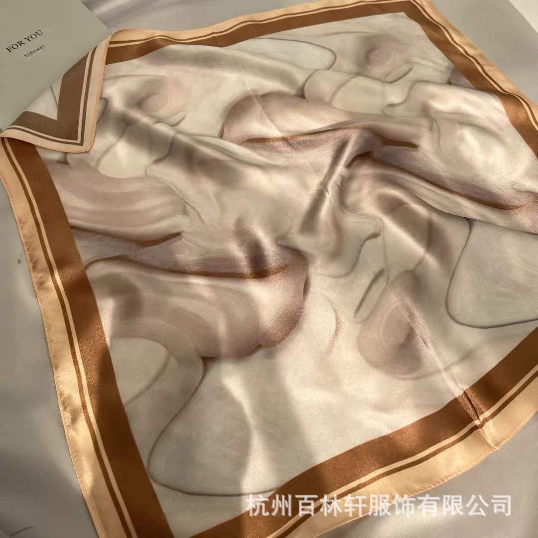 c07658b9c60735bd5b226eb3dcfeb5