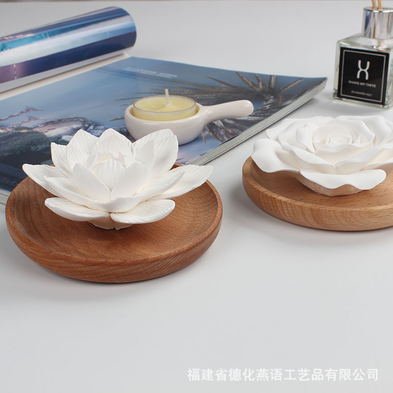 Cross-border non-heritage ceramic flower aromatherapy crafts diffuser dressing table essential oil room hand-kneaded flower rose wooden plate