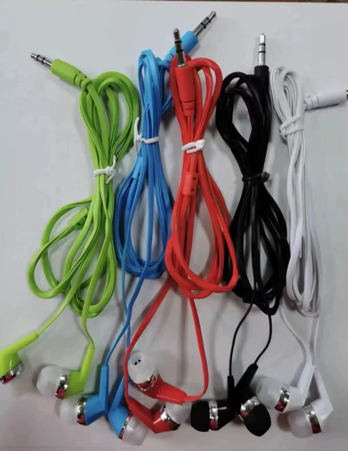 Мобильный телефон музыкальные наушники MP3/MP4 наушники компьютерные беруши MP3MP4 цвет конфеты сток наушники-вкладыши