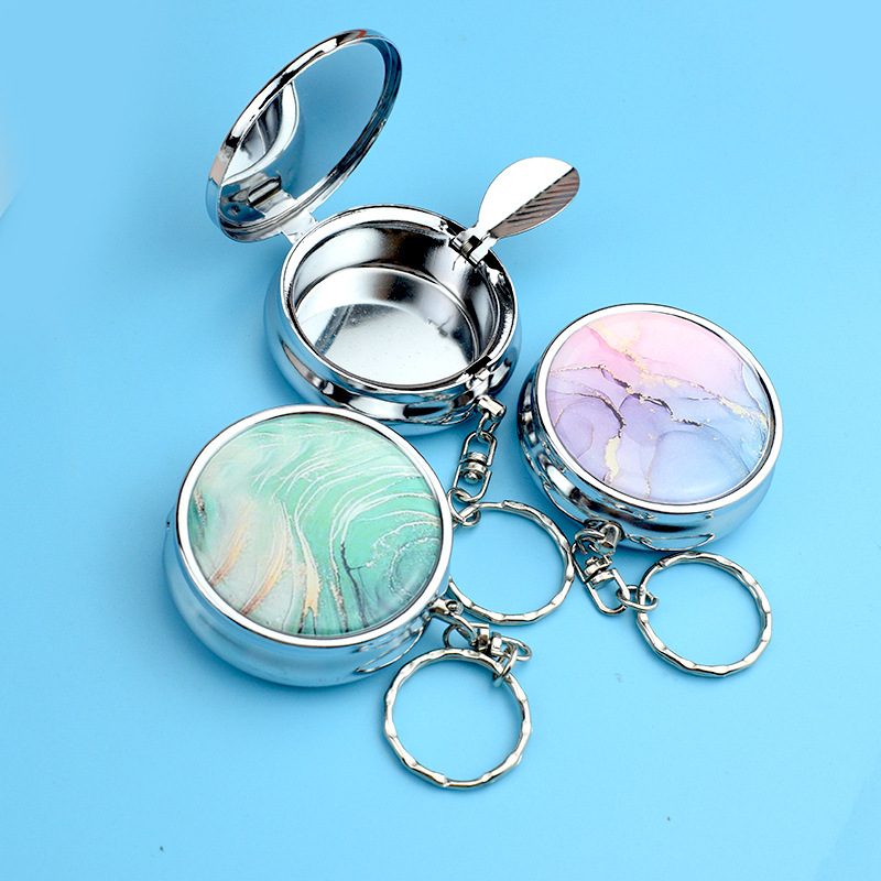 Metal Ashtray Portable Round Car Carry-On Ashtray Mini Ashtray as Gift Logo