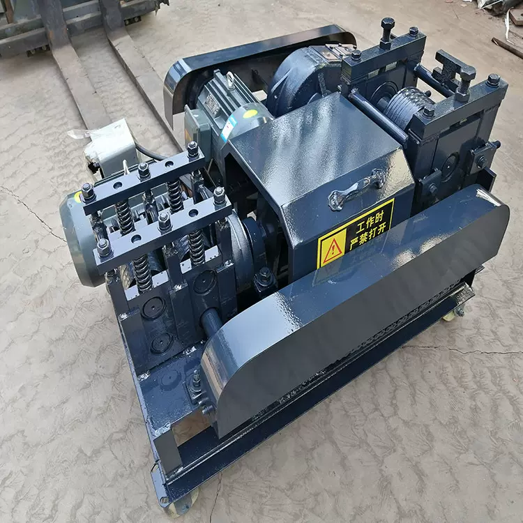 废旧钢筋调直机拆迁废弃箍筋板筋调直建筑工地剩余钢筋短料调直