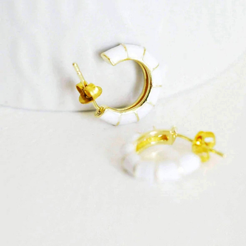 Fashion C Shape Enamel Plating Copper Ear Studs display picture 5