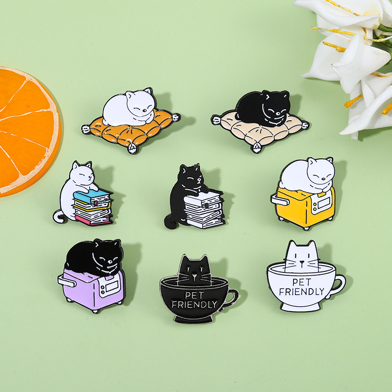 7g Weight Brooches Classification Daily, Street Occasion Alloy, Metal Material Animal, Cartoon, Badge, Cat Pattern Unisex Gender Plating Design Cute Style Cute Pin Animal Cartoon Badge Alloy Metal Plating Unisex Brooches 4