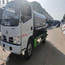 北京5吨洒水车厂家直销 20吨喷洒车可加装电动洒水炮驾驶室控制