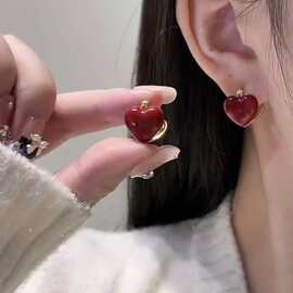 抖音网红款小巧精致双面红色爱心滴油耳扣气质百搭感港风淑女耳扣