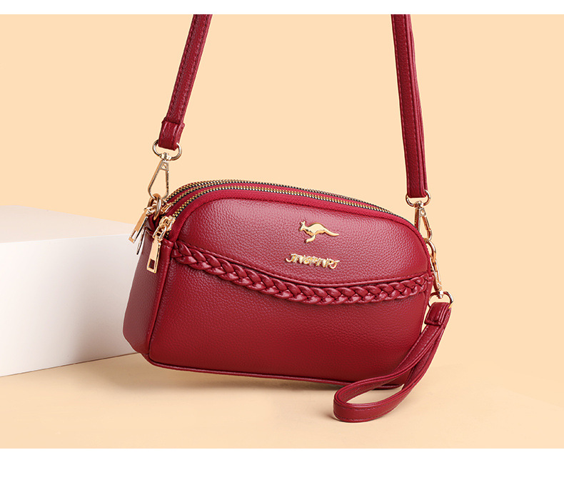 Polyester Lining Material Women's Pu Leather Animal Letter Classic Style Square Zipper Square Bag