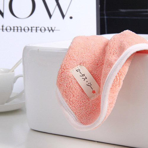 In-stock coral fleece Japanese-style square towels—infant and baby saliva towels, small face-washing towels, absorbent hand towels, bath towels.