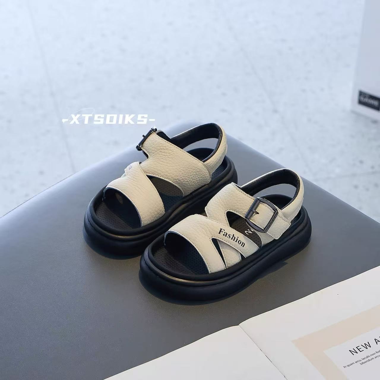 Zapatos de playa de moda infantil versátil 2026 verano nuevas sandalias deportivas para niñas, zapatos de retroceso de dedo suave para niños image 7