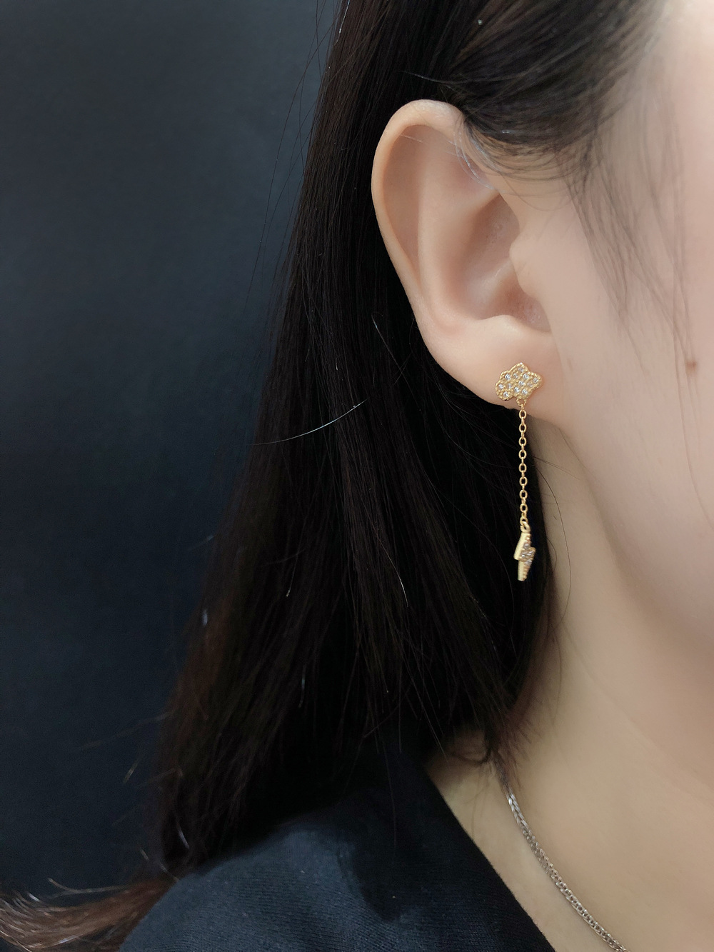 Fashion Clouds Lightning Silver Tassel Inlay Zircon Drop Earrings 1 Pair