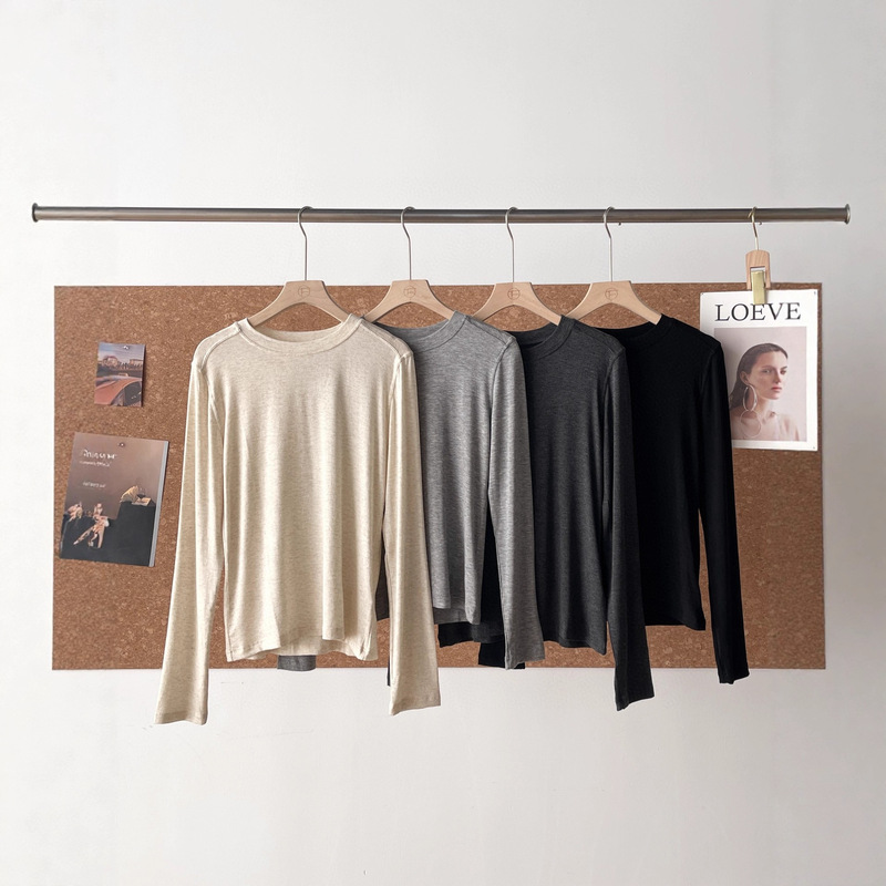 Lightweight Kashmiri Cashmere Soft Shell Soft and Waxy Lightweight Bottoming Shirt Round Neck High Collar Slim Fit Inner Long-Sleeved Top Lightweight Kashmiri Cashmere Soft Shell Soft and Waxy Lightweight Bottoming Shirt Round Neck High Collar Slim Fit Inner Long-Sleeved Top