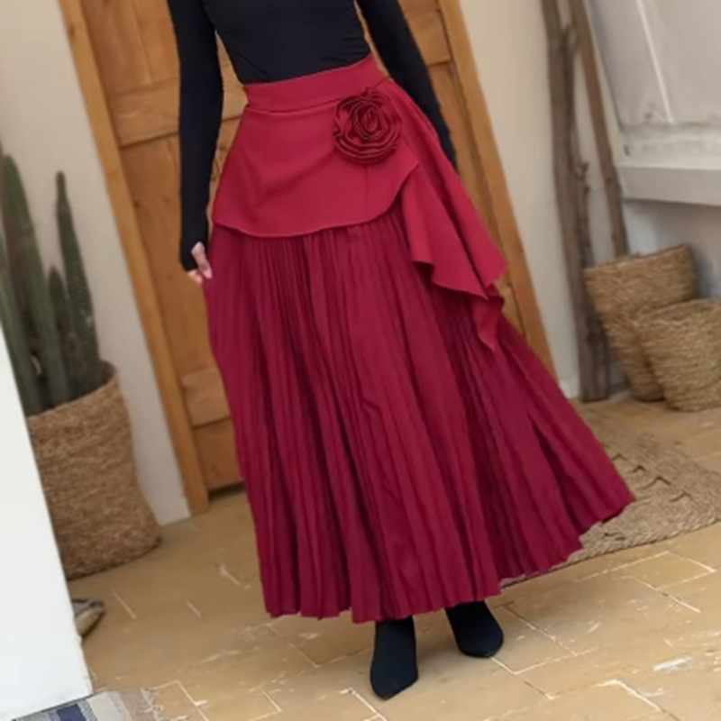 Saia midi floral elegante de cintura alta - Saia evasê plissada deslumbrante para mulheres (preta/bordô/bege)_voghion.com