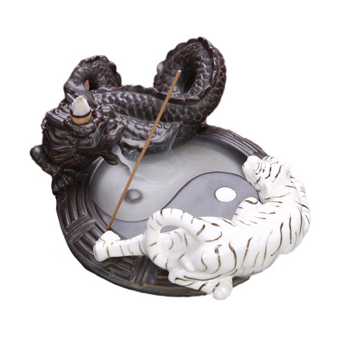 Creative backflow incense burner dragon and tiger fight Zen Tai Chi Bagua incense backflow smoke line incense Nha Trang home crafts