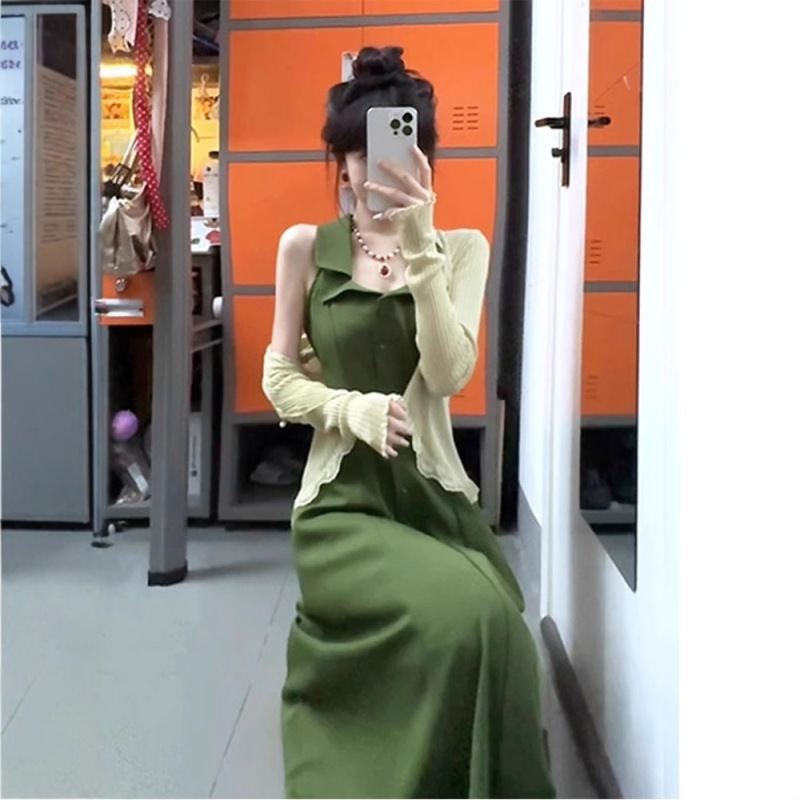 新しい中国風のノースリーブグリーンホルターネックサスペンダードレス女性のための夏の2025新しいウエスト気質ベストロングスカート|undefined