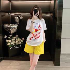 韩系休闲运动套装女夏季2026新款时尚减龄俏皮卡通印花短袖两件套