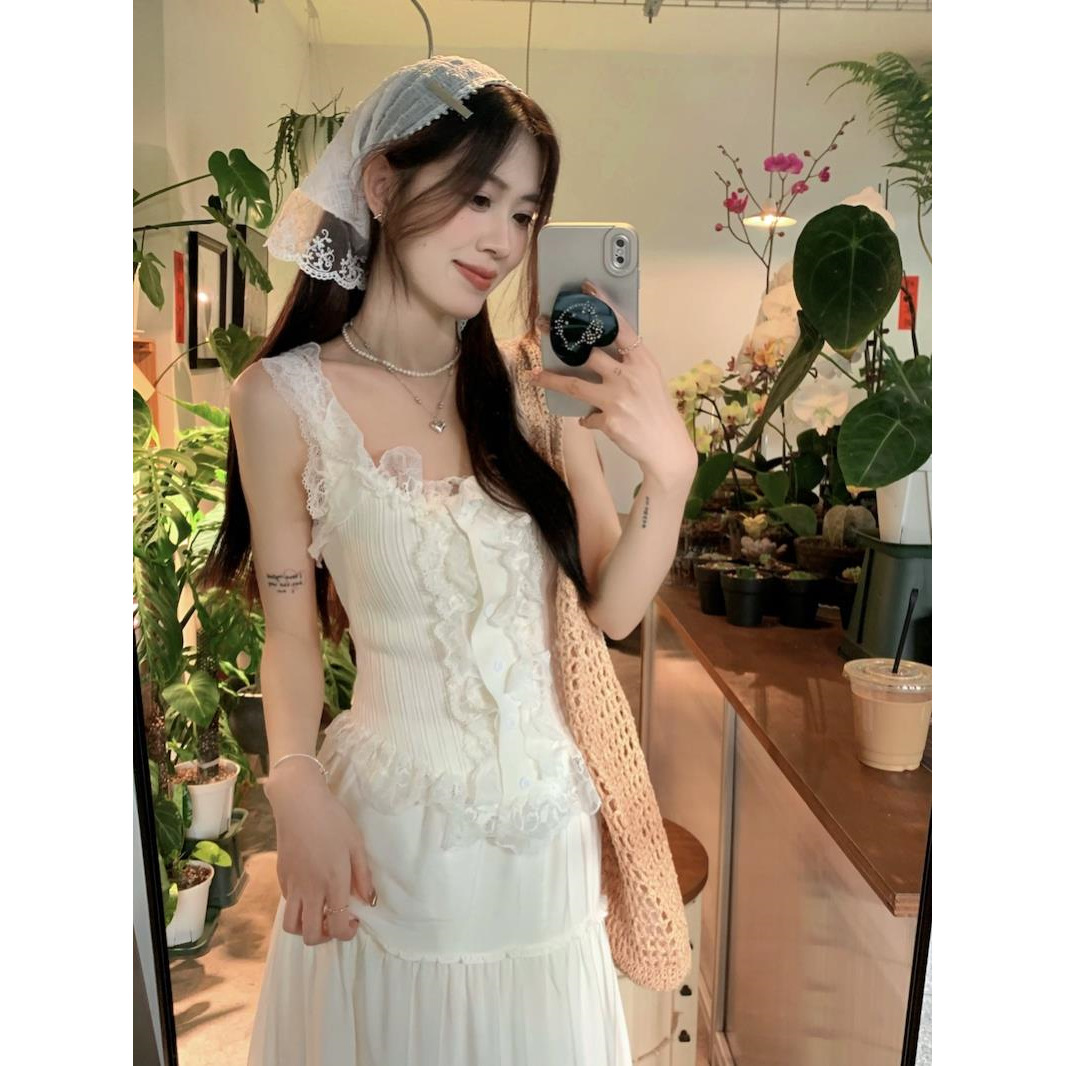 Lace set