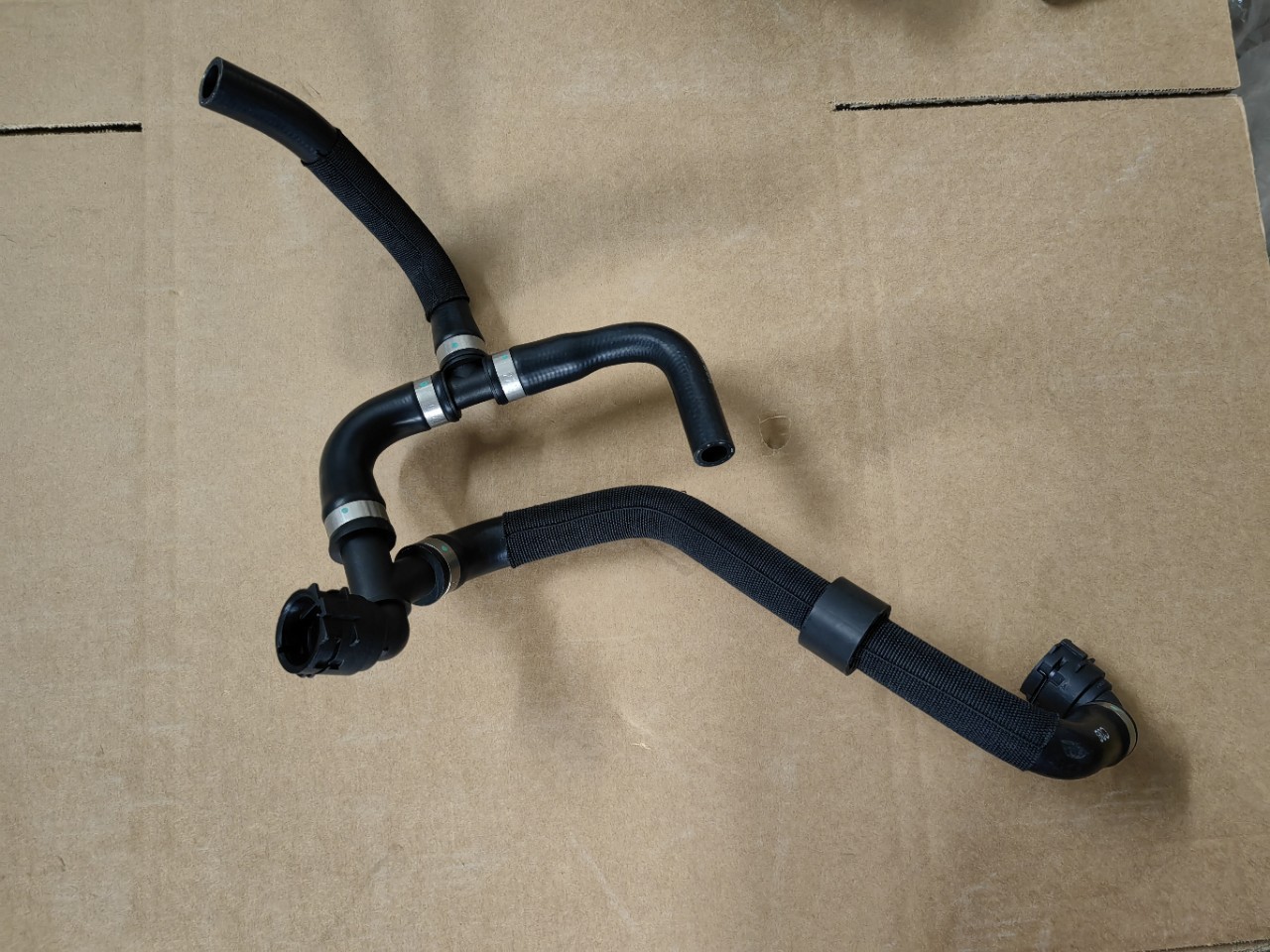 4M0122449AQ para Volkswagen Audi tubería de agua de refrigerante 4M0 122 449 AQ