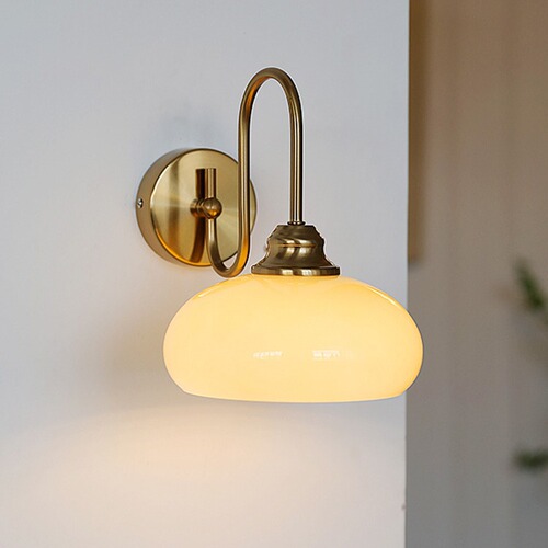 Medieval Bauhaus wall lamp French cream style warm and romantic minimalist corridor living room bedroom bedside LED wall lamp