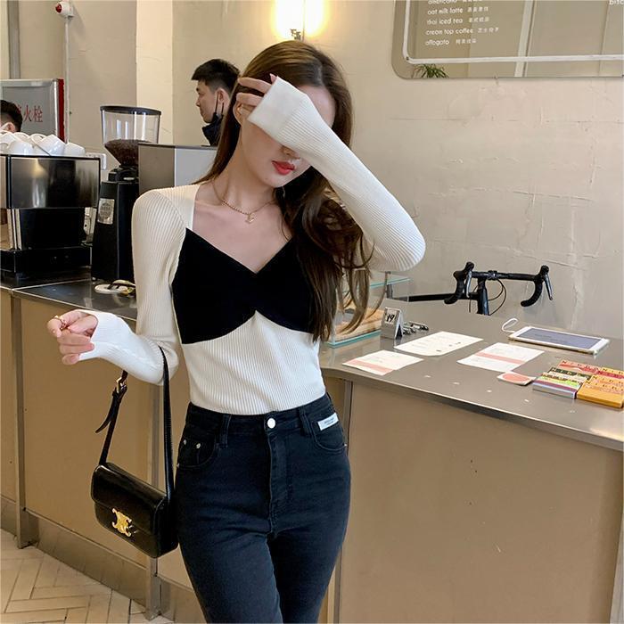 Black slim-fit V-neck bottoming shirt for women spring/autumn/winter inner sweater design sense niche sweater top