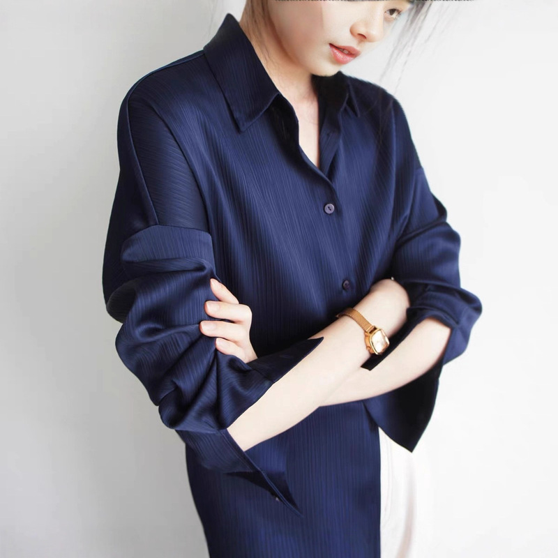 Guangzhou Thirteen Lines High Quality ~ Navy Dark Vertical Stripe Satin Matte Long Sleeve Shirt for Women, Fashionable and Chic for Spring and Autumn