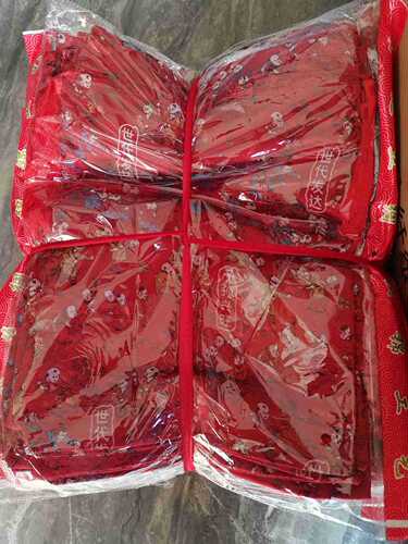 Grandchildren's bag for storing red dates, peanuts, candies, and dried fruits