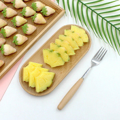 Simulated food toy white strawberry pineapple cut into pieces fake fruit pieces PVC model DIY with ornaments decorative photography props