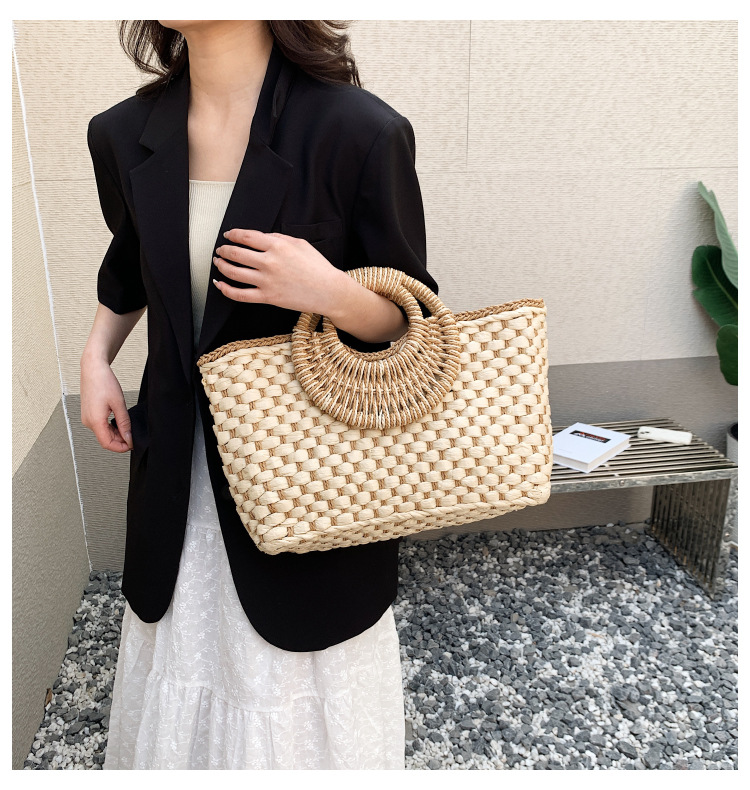 Women's Medium Straw Solid Color Vacation Streetwear Weave Zipper Straw Bag display picture 16