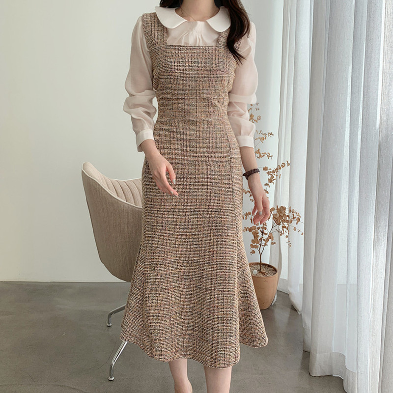 Korean chic Autumn and Winter New Elegant Vintage Tight Waist Niche Tweed Mid-length Fishtail Strap Dress for Women