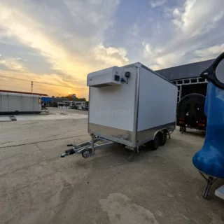 工厂定制澳洲小型移动迷你保鲜鲜花水果肉类冷冻功能冷库冷藏