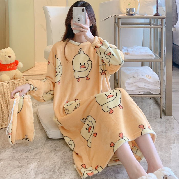 Otoño y invierno pijamas de mujer con bolsas de tela pijamas de franela caliente cuello redondo dulce camisa de coral ropa para el hogar