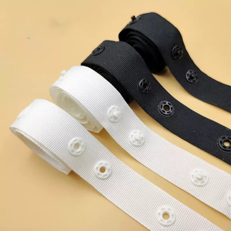 Cloth strap with hidden snap fastener, clothing snap strap, black and white cloth strip with snap fastener, push-button button, invisible small clasp Cloth strap with hidden snap fastener, clothing snap strap, black and white cloth strip with snap fastener, push-button button, invisible small clasp