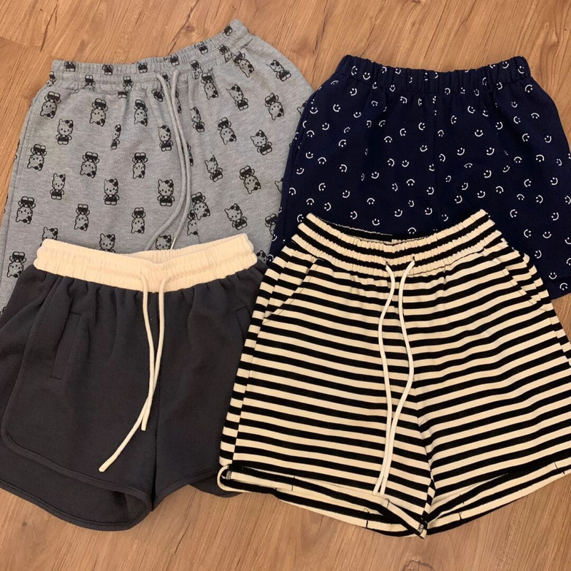 2024 Casual Comfortable Ins Style Korean Style Cute Pajama Pants Women's Summer New Home Hello Kitty Printed Shorts