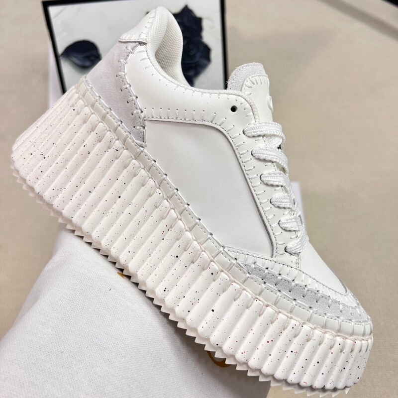 Wanxiang-Made Thick-Soled Platform Shoes for Petite Women, Handmade Genuine Leather Women's Shoes, White Sneakers, Sports Shoes Wanxiang-Made Thick-Soled Platform Shoes for Petite Women, Handmade Genuine Leather Women's Shoes, White Sneakers, Sports Shoes