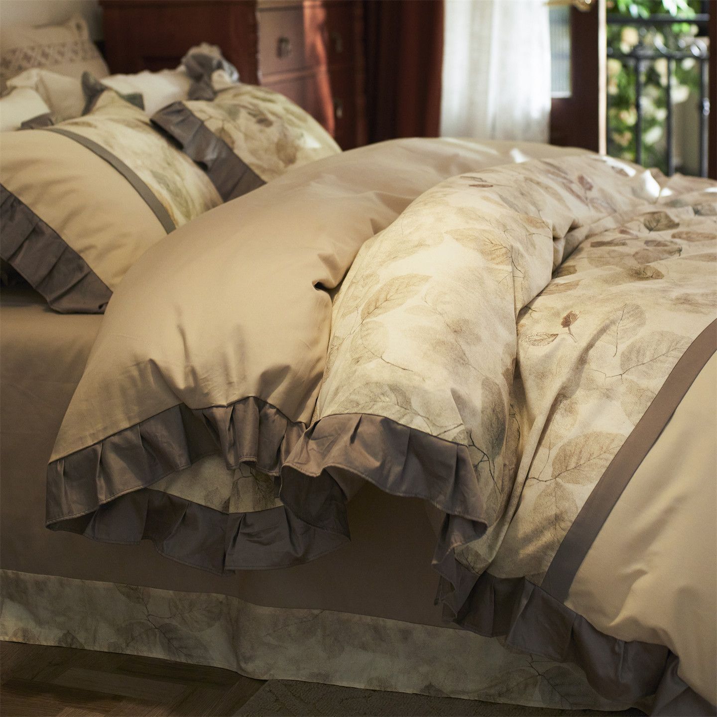 Nordic French Vintage Boho French Vintage Style Autumn And Winter All-cotton Brushed Four-piece Set, Pure Cotton Lace Duvet Cover, Fitted Sheet,_voghion.com
