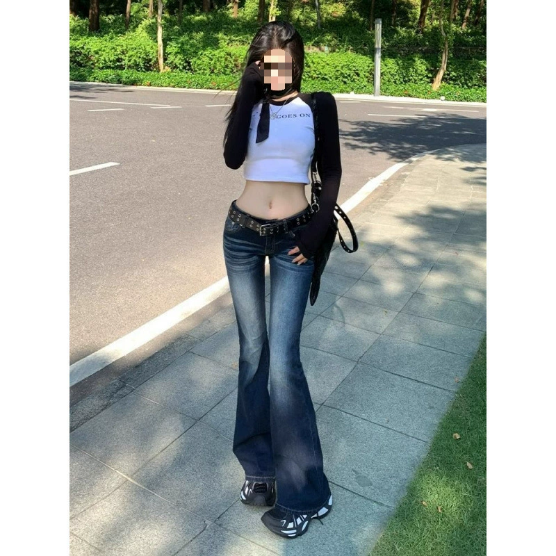 Американские джинсы с низкой талией микро-рог женские осенние 2025 новые ретро горячие девушки эластичные тонкие подковообразные брюки