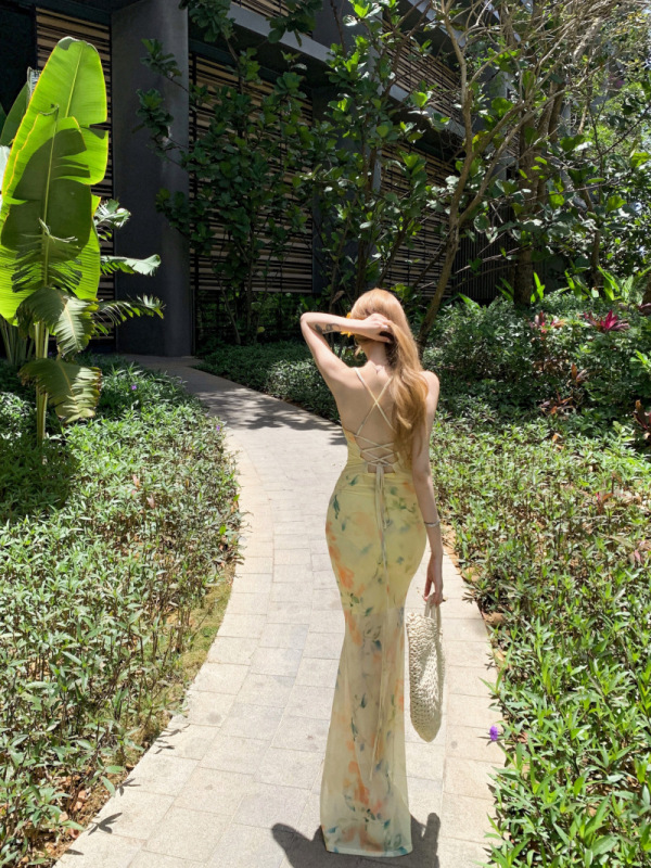 ホリデースタイルストラップバックレスサスペンダードレス女性の夏の花柄スカートホットガールウエストフィッシュテールスカートヒップカバーロングスカート|undefined