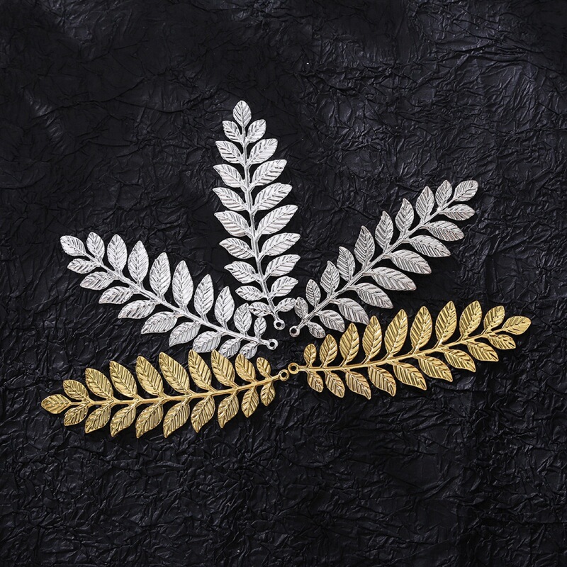Antique leaves iron DIY bridal wedding decoration materials flower slices wheat ears fan candy box accessories headdress Antique leaves iron DIY bridal wedding decoration materials flower slices wheat ears fan candy box accessories headdress