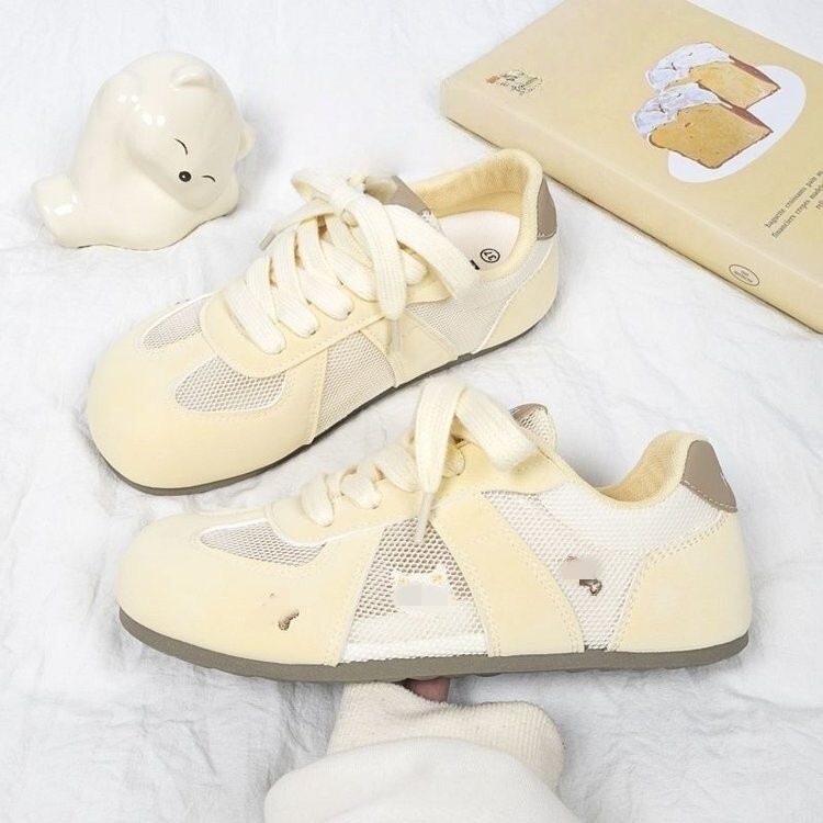 Cream-Colored Breathable Mesh Sneakers 2026 Summer New Thin-Soled Lightweight White Shoes Campus Versatile Sneakers for Women Cream-Colored Breathable Mesh Sneakers 2026 Summer New Thin-Soled Lightweight White Shoes Campus Versatile Sneakers for Women