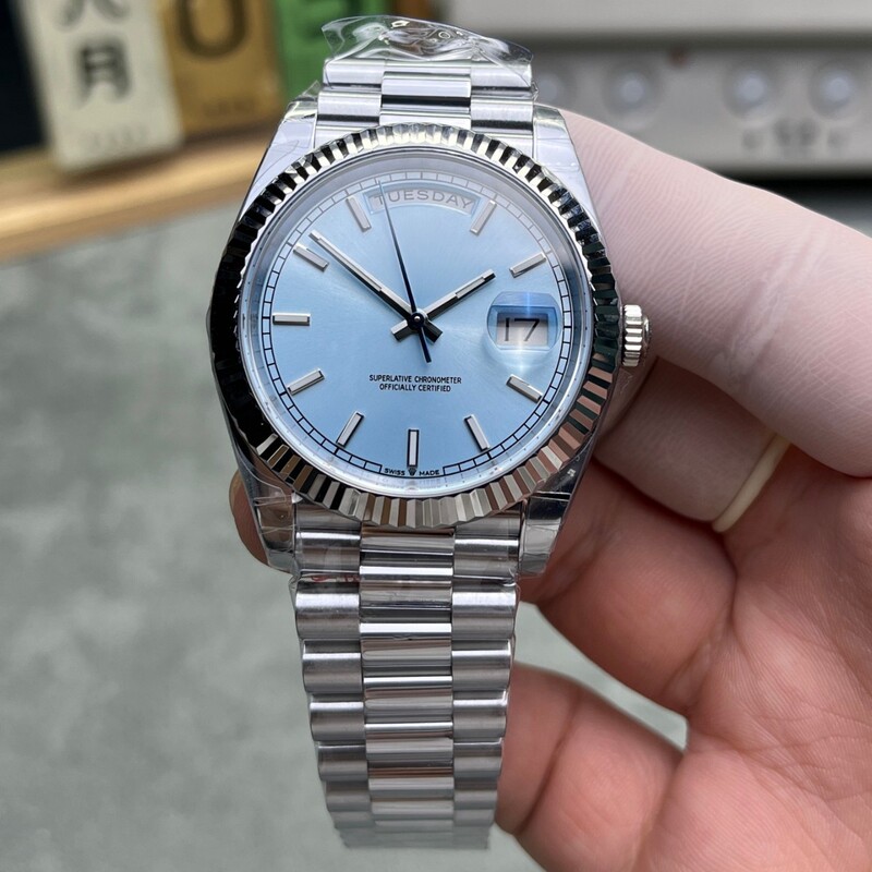 Week Date Men's Mechanical Watch Fully Automatic Mechanical Watch Dual Calendar Week Date Mechanical Watch Week Date Men's Mechanical Watch Fully Automatic Mechanical Watch Dual Calendar Week Date Mechanical Watch