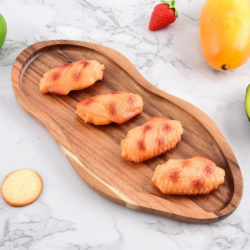 Bandeja de madera de acacia irregular Bandeja de pan de postre horneado de alimentos cocidos Bandeja de queso cocido doméstico de madera maciza