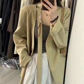 卡其色v领一粒扣西装外套女春秋2026新款高级感宽松休闲气质西服