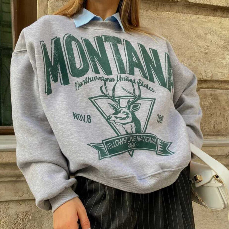 Fashionable retro long-sleeve